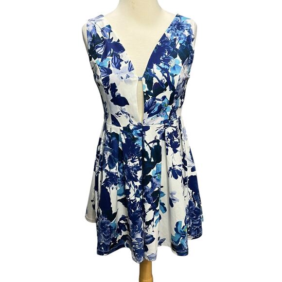 Angl Mini Dress Women S White Blue Floral Plunge V Neck Pleated Fit Flare Skater - Picture 1 of 15